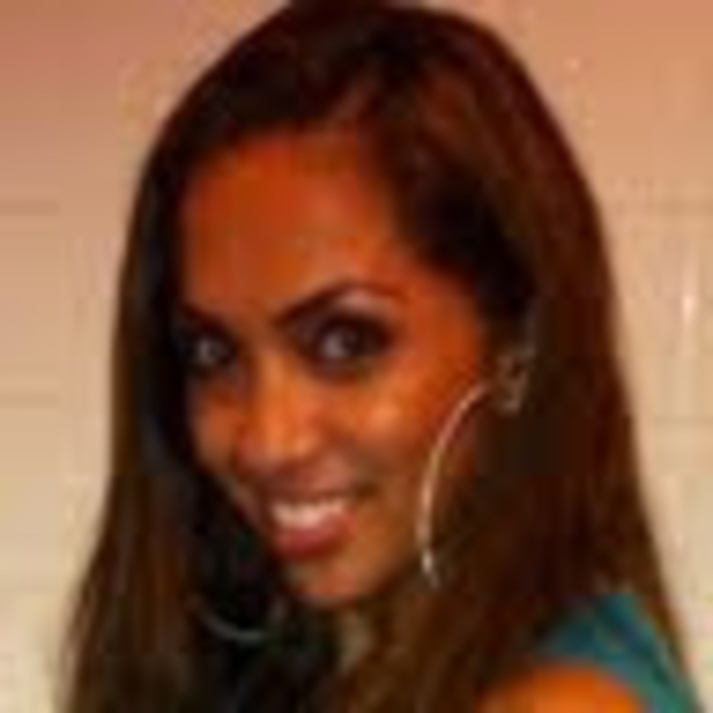 Meet your Posher, Roxy